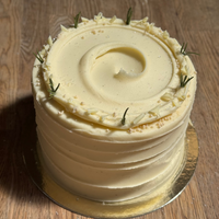 Carmel Vanilla Bean Cake